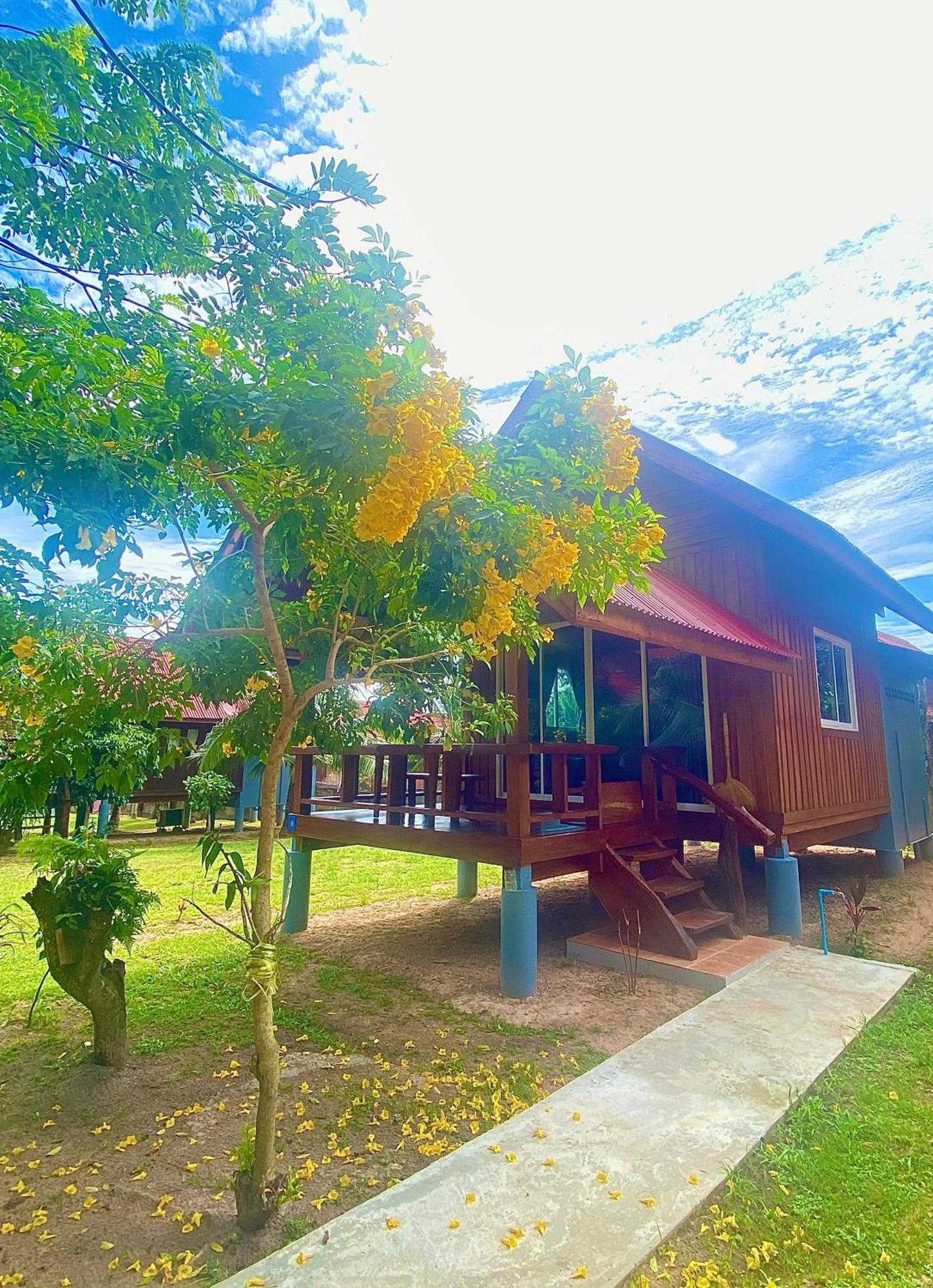 Nadia Resort Kohjum ジュム島 エクステリア 写真