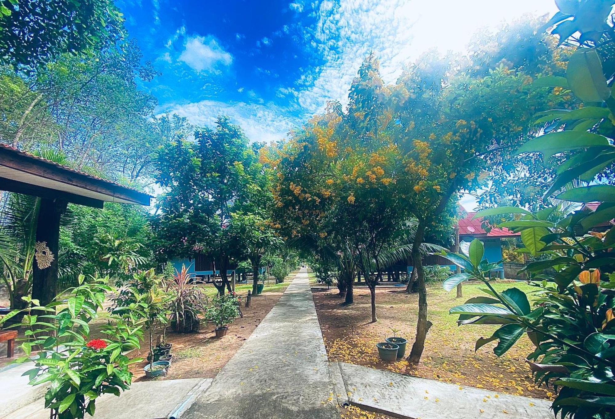 Nadia Resort Kohjum ジュム島 エクステリア 写真